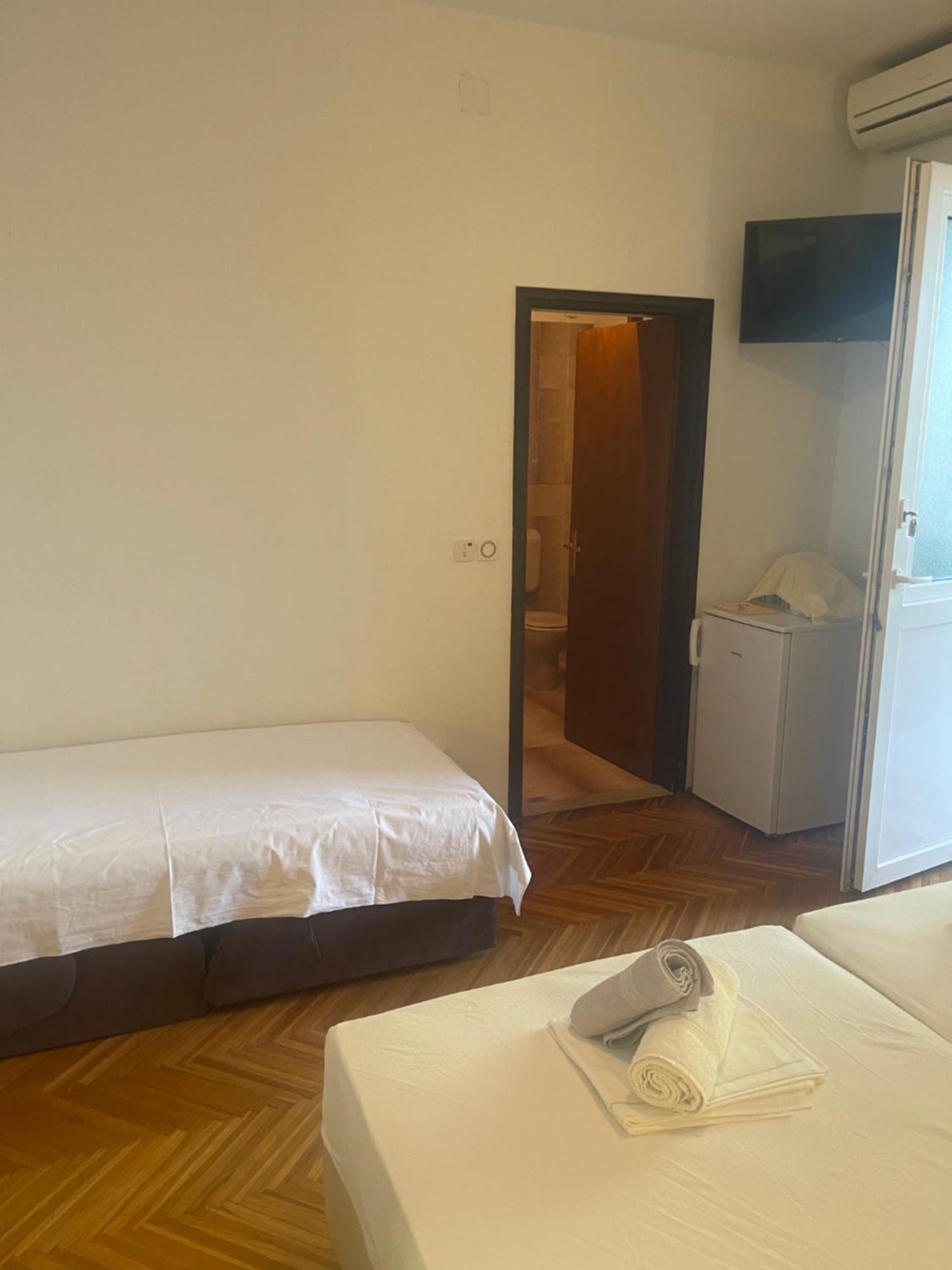 Apartments Ante Omiš Dış mekan fotoğraf