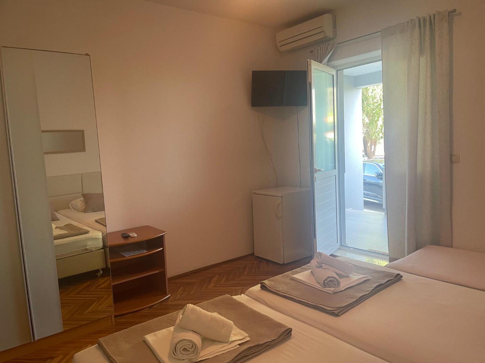 Apartments Ante Omiš Dış mekan fotoğraf
