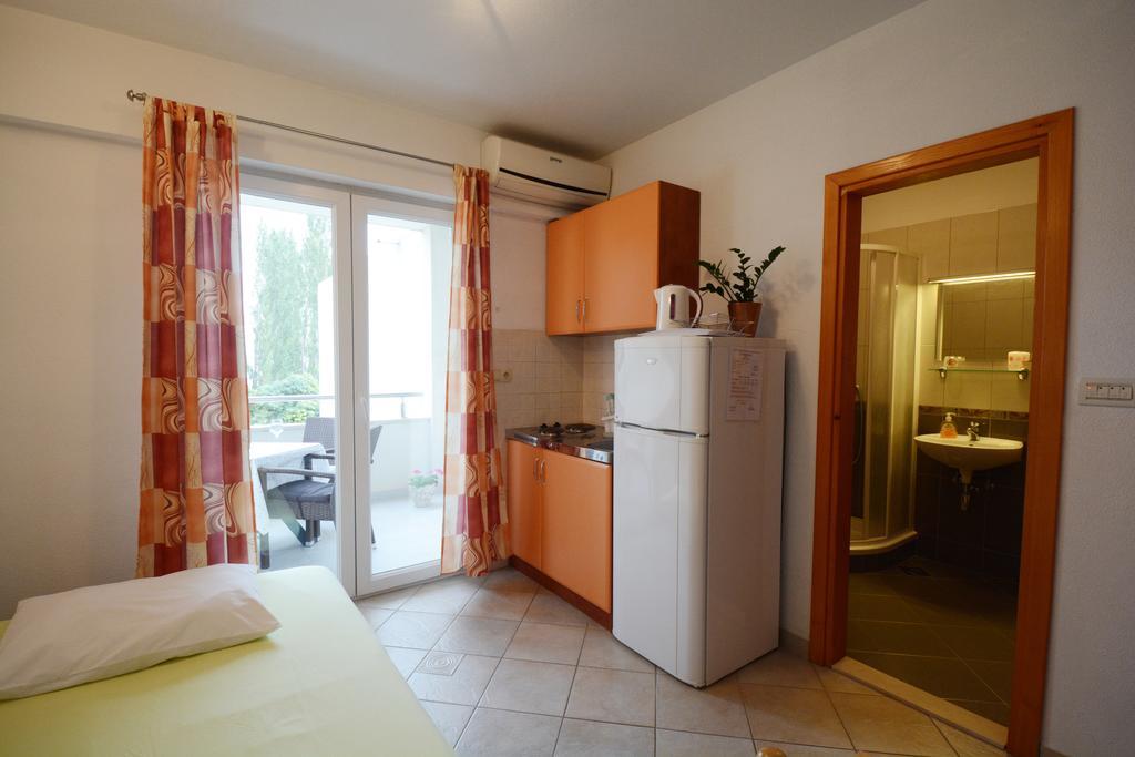Apartments Ante Omiš Dış mekan fotoğraf